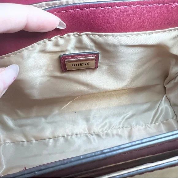 GUESS womens Evie Medium Shoulder Bag Purse Cranberry - Picture 8 of 14